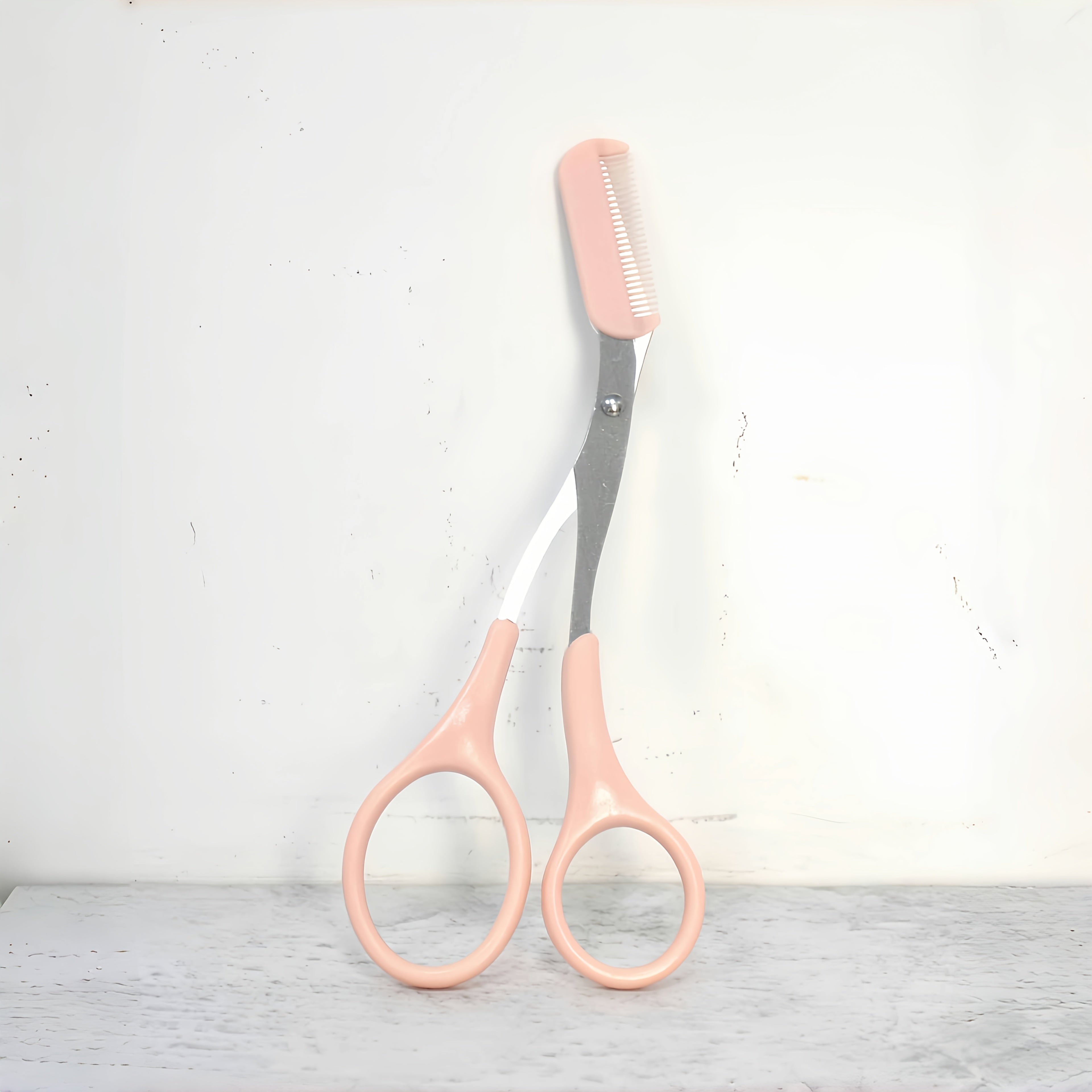 1 Piece Eyebrow Scissors with Built-in Comb, Professional Precision Eyebrow Trimming Shears with Safety Protective Cover, Sharp Blades & Comfort Grip Handle, Portable Manual Beauty Tool for Home & Travel, Perfect Beauty Gift