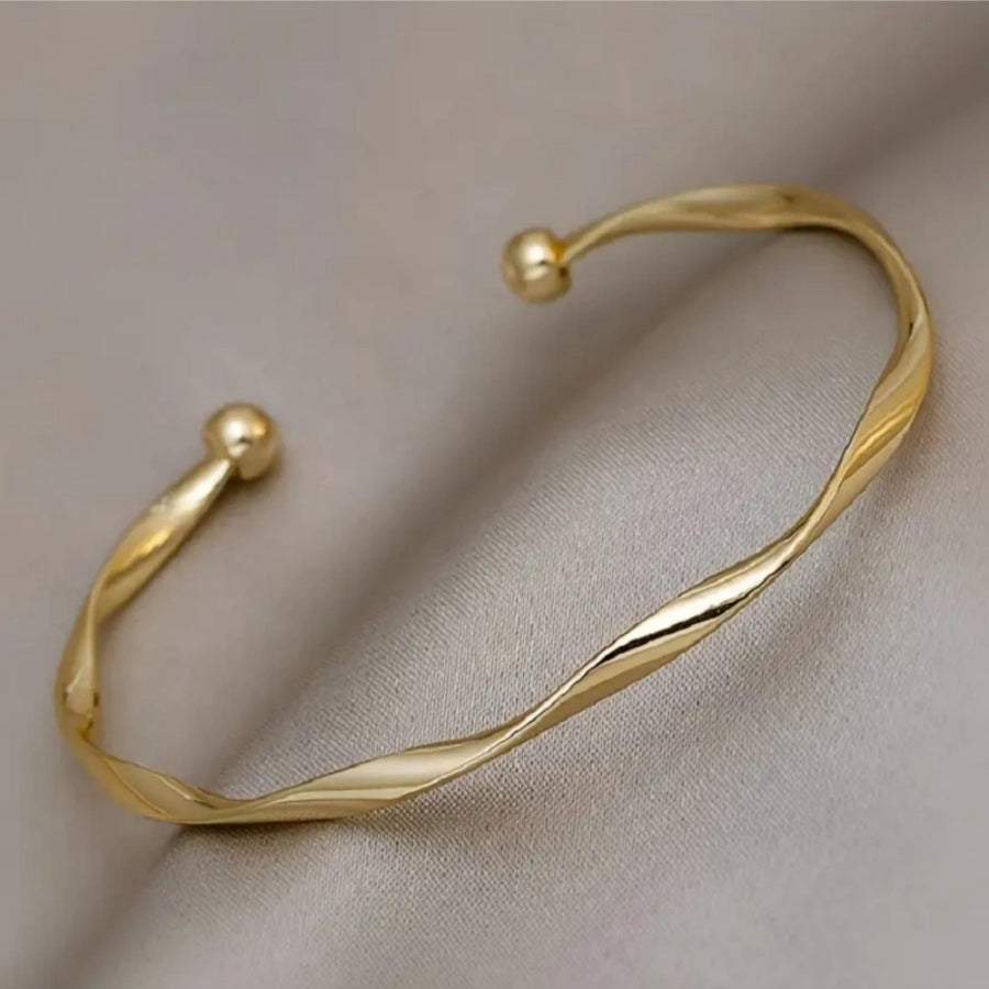 Gold-Plated Open Cuff Bangle with Interwoven Wave Pattern, Durable Stylish Women’s Bracelet, Premium Elegant Jewelry Gift for Girlfriend, Wife, Anniversary, Wedding and Family Occasions