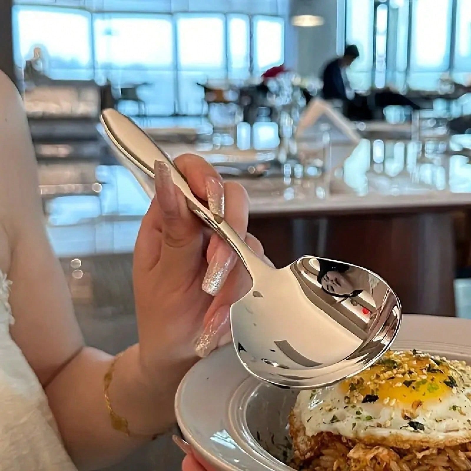 Thickened Stainless Steel Long Handle Serving Spoon Multipurpose For Soup Pasta Salad Buffet Dining