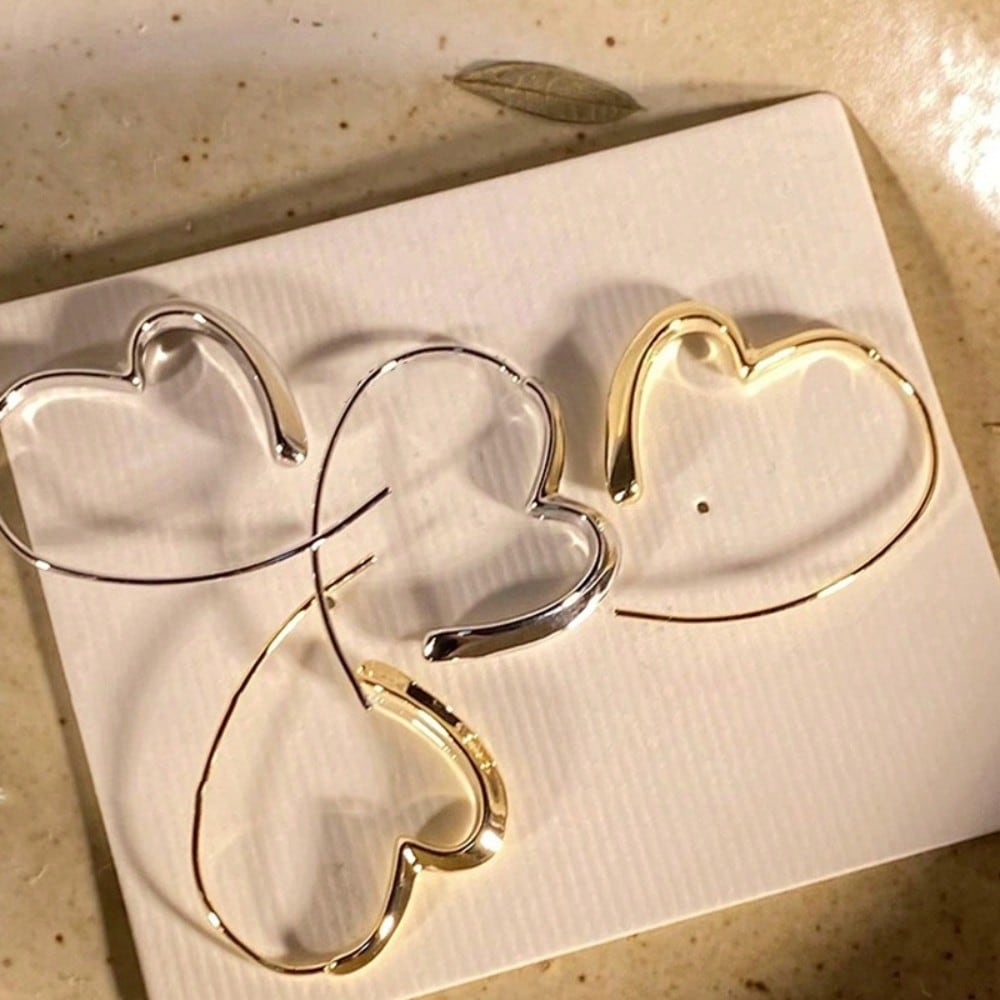 Dainty Silver Heart Hoop Earrings For Women – Lightweight & Hypoallergenic Design – Elegant & Modern Love Heart Shape – Perfect For Everyday Wear, Dates, Or Casual Outings – Comfortable All-Day Wear – Ideal Gift For Teen Girls, Daughters, And Girlfriends