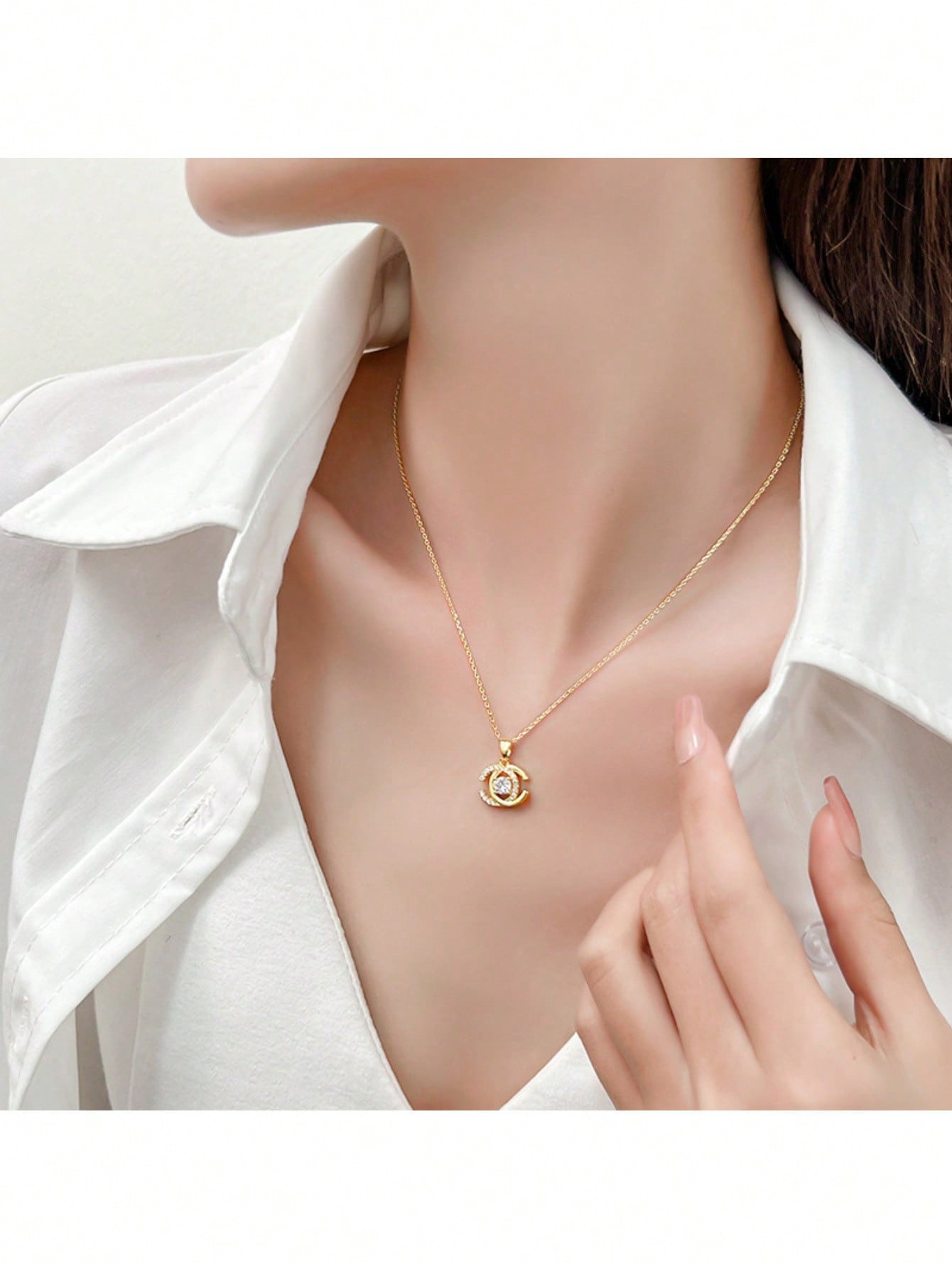 Elegant Gold Tone Interlocking C Pendant Necklace With Sparkling Cubic Zirconia – Luxury-Inspired Design Featuring Timeless Interlocking "C" Shape Adorned With Dazzling Stones, High-Quality Gold Finish, Hypoallergenic And Comfortable For Everyday Wear, Pe