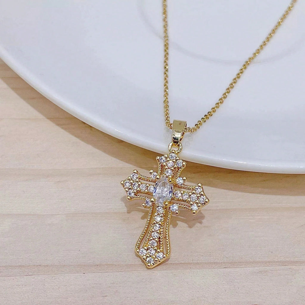Metal Temperament Light Luxury Cross Pendant Necklace Daily Versatile Necklace
