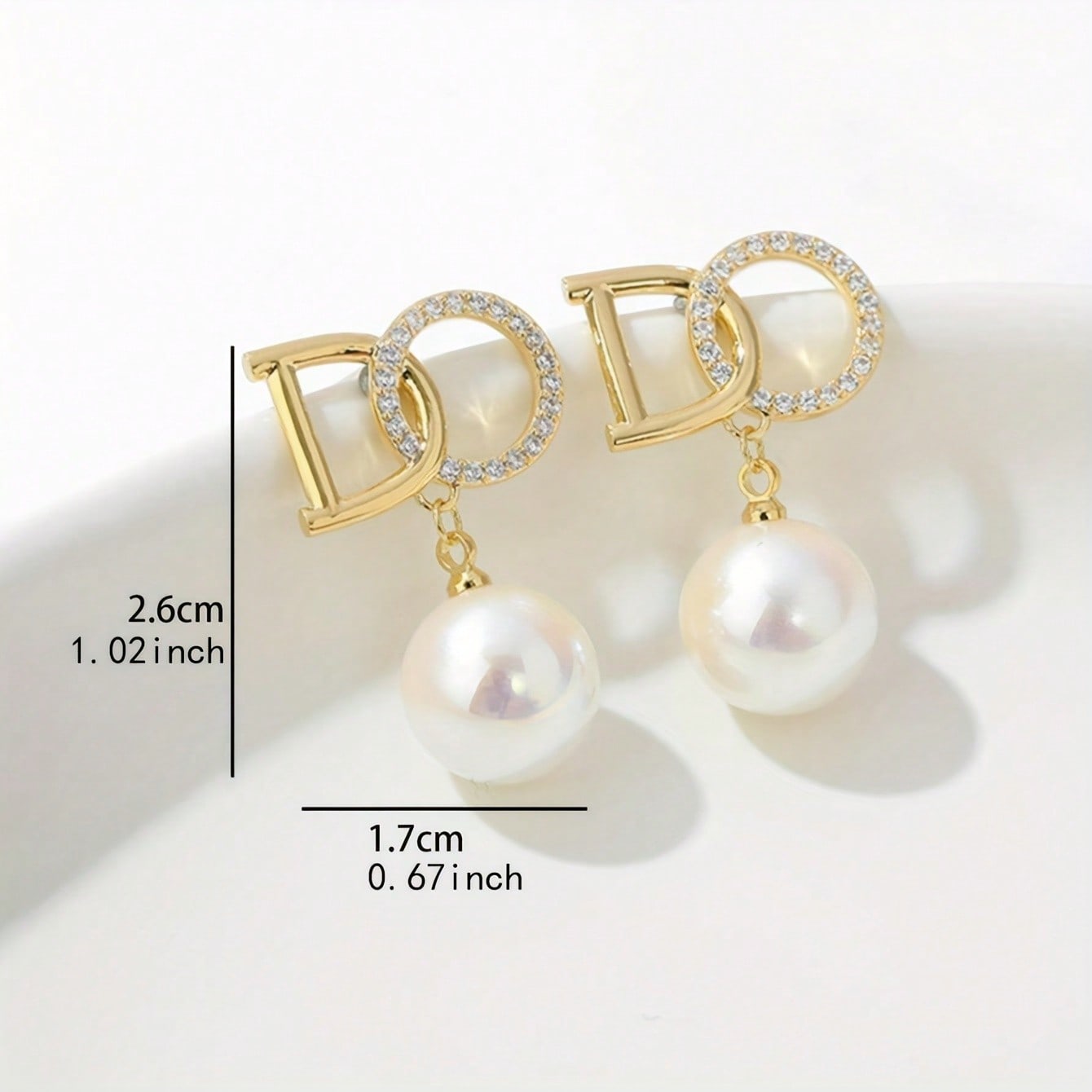 1 Pair Of Unique English Letter Imitation Pearl Pendant Earrings, Retro And Elegant Style, Suitable For Women To Wear On Dates, Suitable For Gifts For Girlfriends And Friends