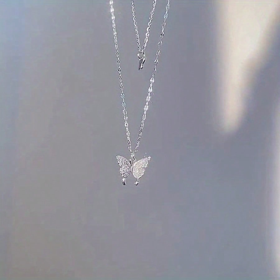 1 Double Necklace With Butterfly Pendant | Sparkling Embellishment, Exquisite Chain Jewelry, Suitable For Daily And Party Wear, Retro Minimalist Style, Versatile Accessories, Exquisite Beaded Women's Model