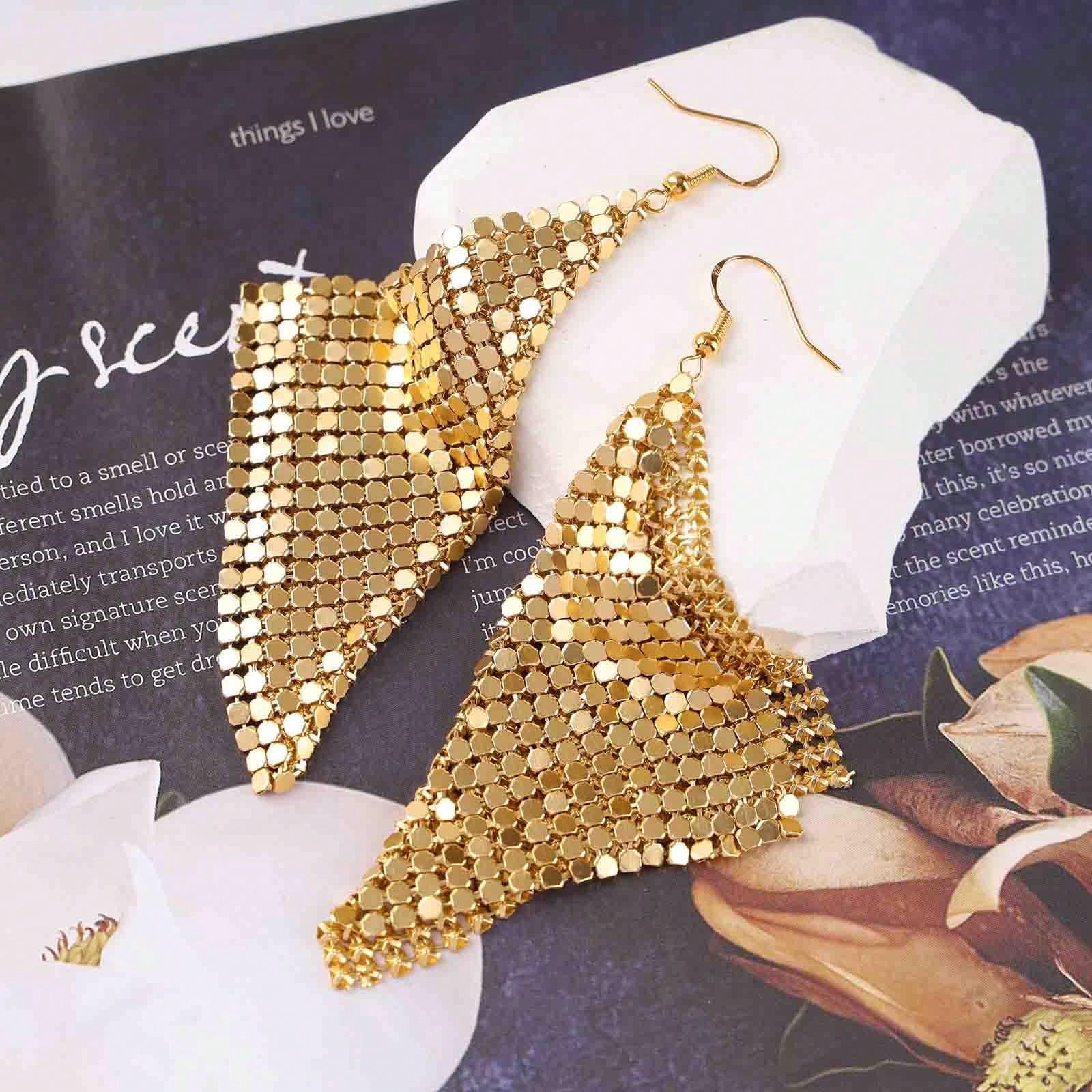 1 Pair Of Bohemian Metal Mesh Dangle Earrings Punk Gold Mesh Tassel Earrings Long Sequin Tassel Hook Earrings Lightweight Metal Mesh Earrings For Women And Girls Gift