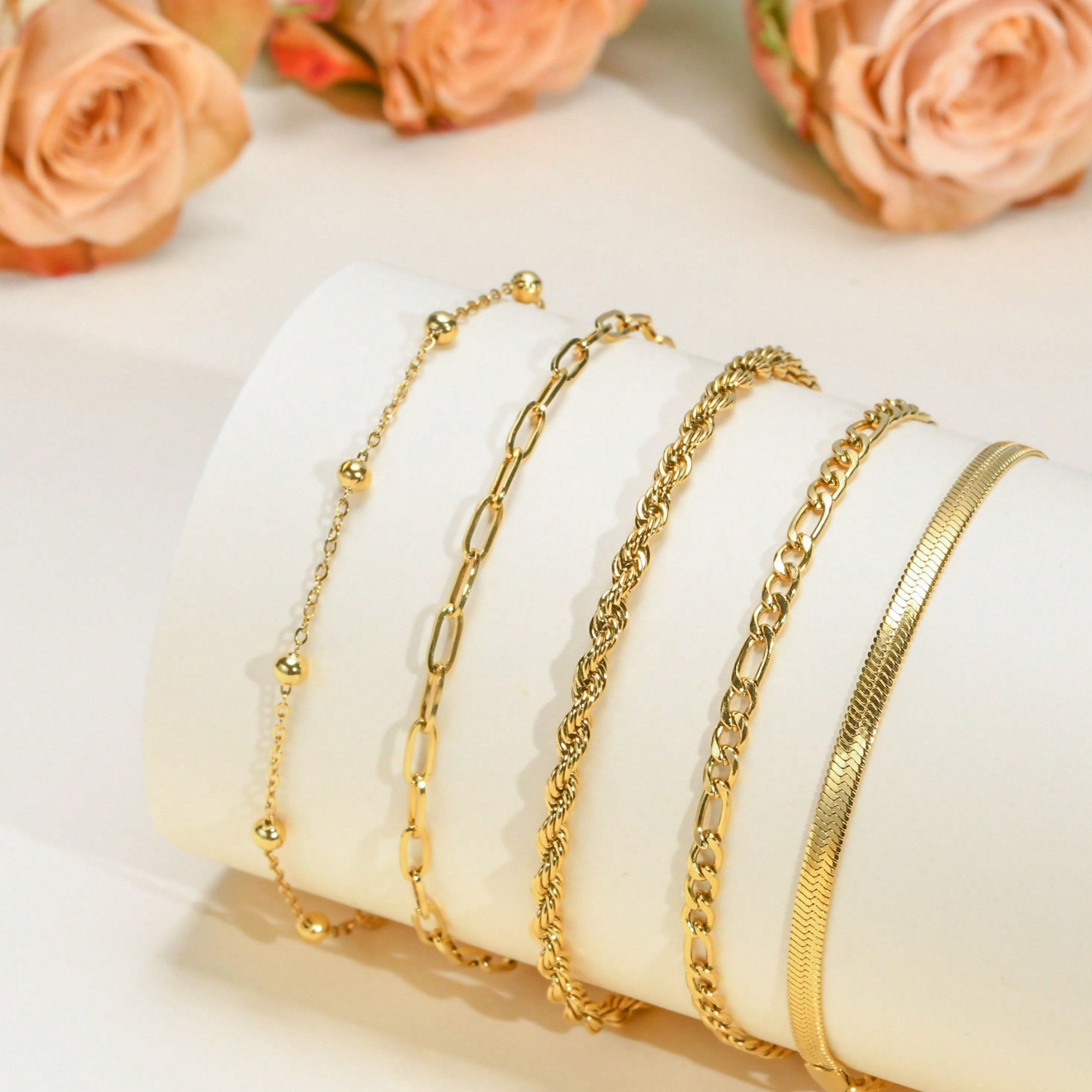 5-Piece Gold Elegant Stacked Bracelet Set, Can Also Be Worn Separately, Women Wear It For Daily Commuting/Shopping, Layered And Versatile, No Need To Choose Clothes