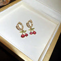 1 Pair Of Sweet, Cute And Exquisite Rhinestone Cherry Earrings, Versatile For Women's Daily Wear, Lively For Shopping And Photography, Suitable For Sweet Girl Style