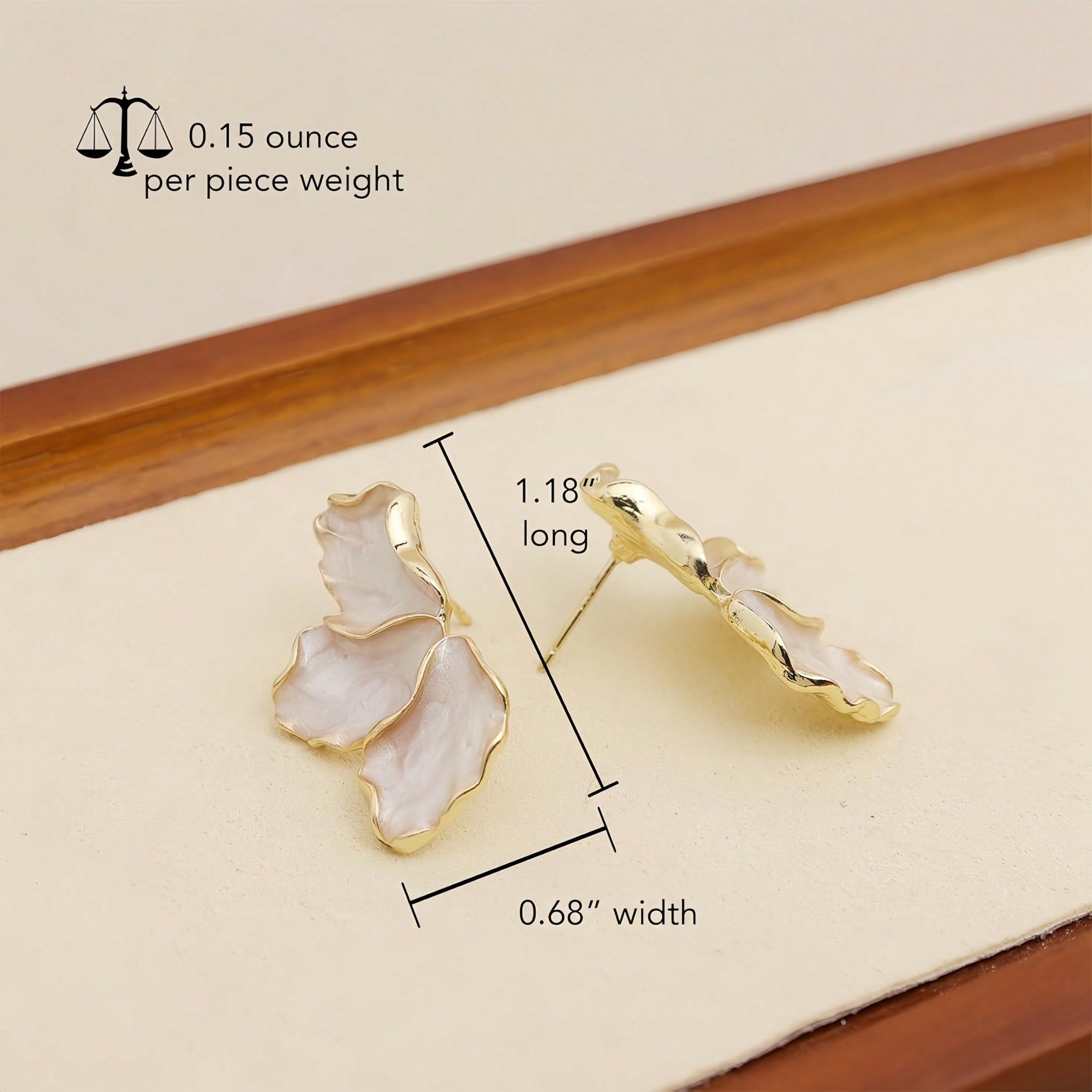 1 Pair Of Women's Golden Petal Earrings, Irregular And Unique Enamel Floral Design, Low Allergy Material For Casual/Formal Occasions, Stylish Jewelry Gift That Exudes Elegance