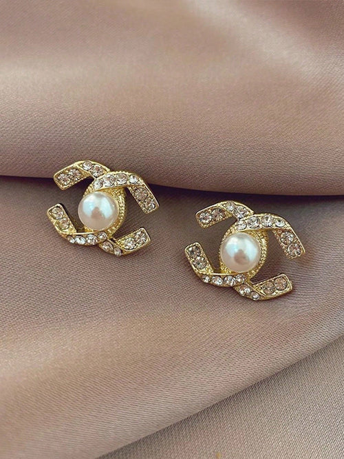1 Pair Of Fashionable & Luxurious Cross Pearl-Embedded Stud Earrings, Versatile C-Shaped Hoops For Women , Fashion Cross Earrings: Luxurious Cross Pearl Studs, Versatile C-Shaped Hoops For Daily Wear