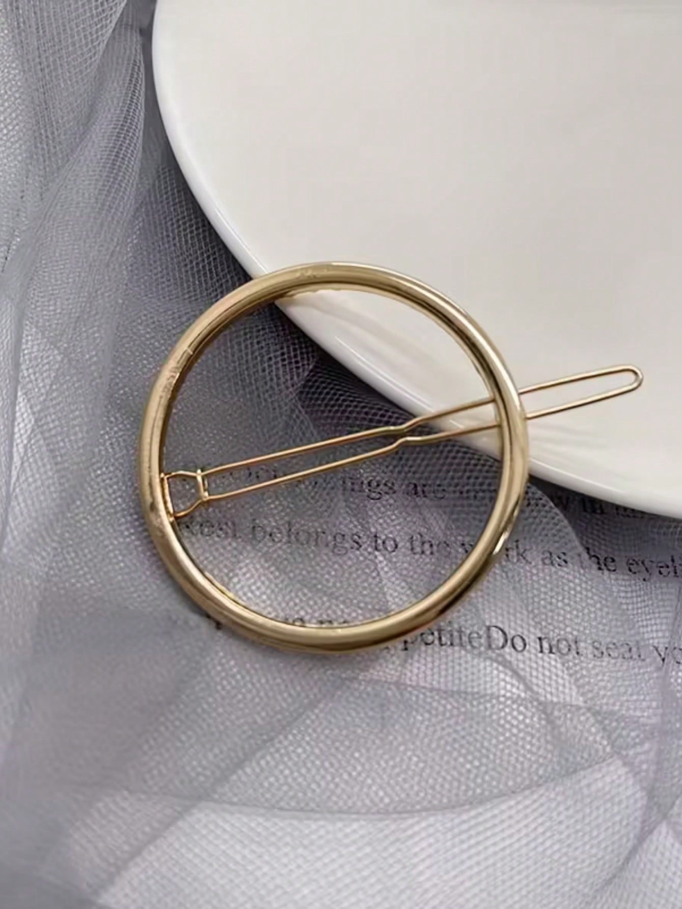 Durable Gold Hair Clip - Elegant Round Design, Unisex For Casual & Formal Occasions, Secure Hold