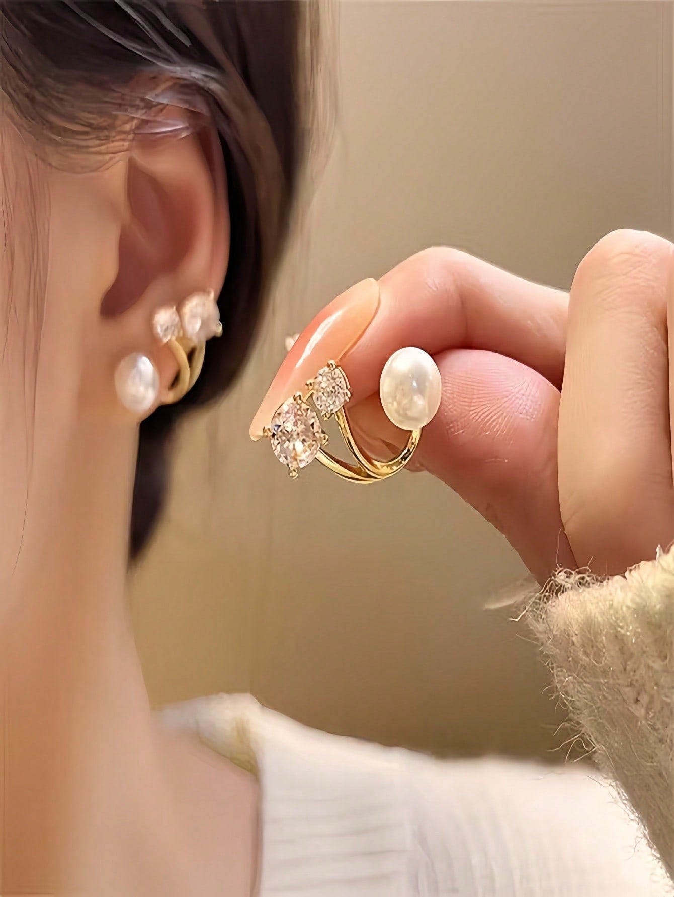 Women's Elegant Faux Pearl & Rhinestone Studs – Stylish Minimalist Design, Great Gift, Suitable For Daily Wear Or Vacation, Light Luxury, Niche, High-End, Inverted Faux Pearl Earrings