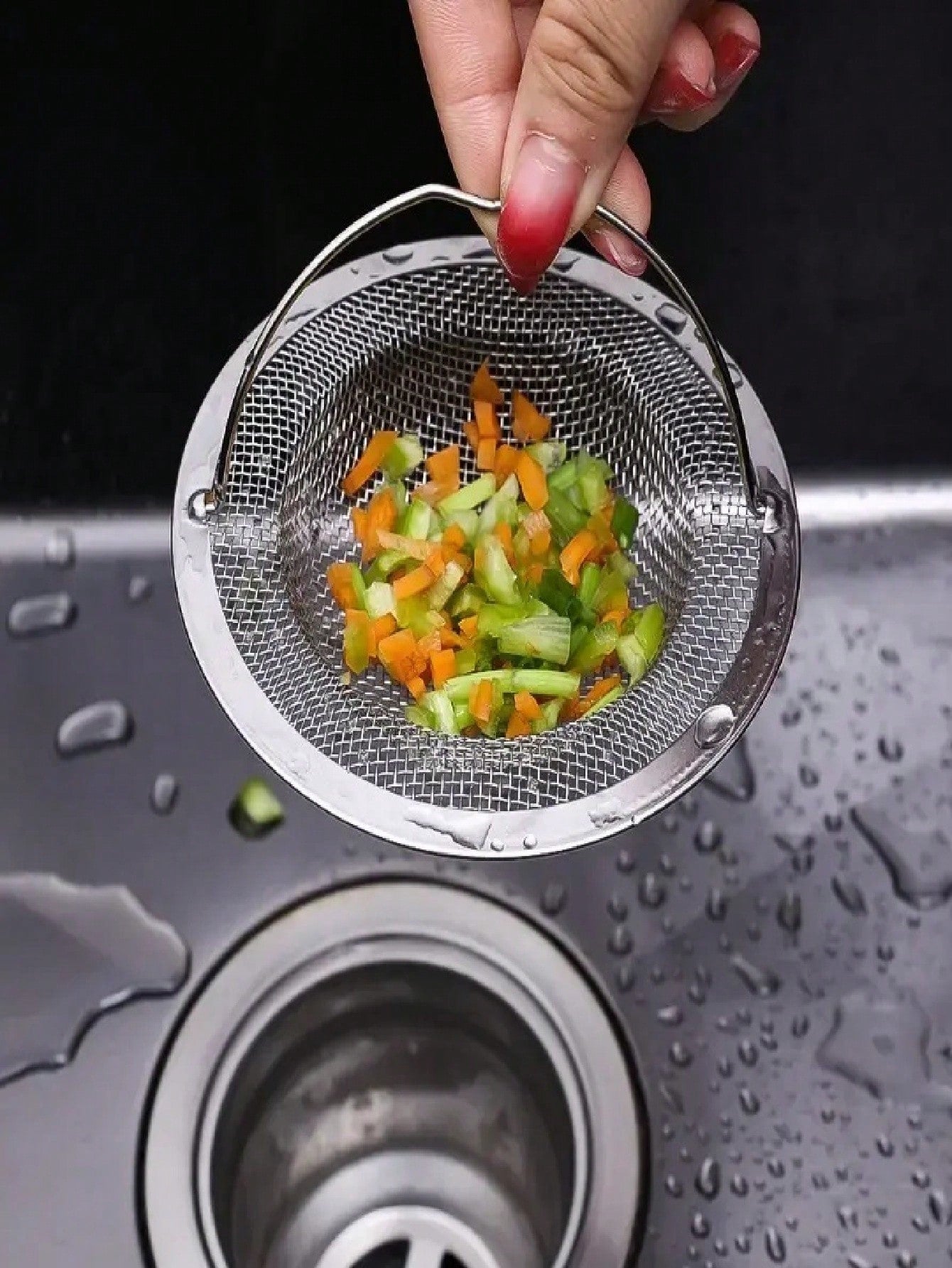1PC Stainless Steel Kitchen Sink Filter, Sink Drainage Filter Basket, Large Size 4.3-Inch Diameter, Suitable For Most Household/Commercial Sinks, Fine Pore Encrypted Food Residue Collector, Easy To Take And Wash, Vegetable Basin Sink, Anti Clogging Artifa