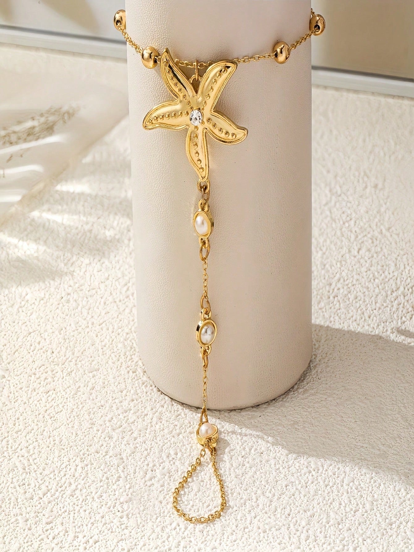 1 Piece Of Women's Elegant Starfish & Gold Marine Animal Charm Bracelet - Adjustable Linked Bead Design, Durable Ocean-Themed Jewelry, Suitable For Holidays, Beach Parties, Casual Looks, Year-Round Multipurpose Accessories