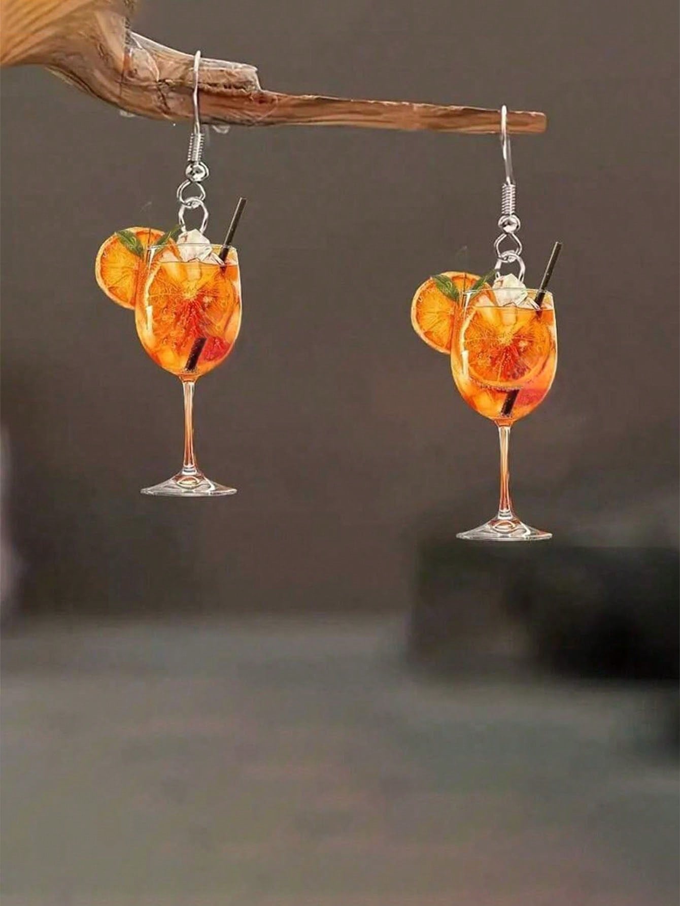 1 Pair Of 2D Plane Acrylic Juice Wine Glass Pendant Earrings, Women's Casual & Versatile Earrings – Fashion-Forward Design For Travel, Outdoor Trips & Parties, Suitable For Valentine's Day, Anniversary, Birthday Presents & Daily Use