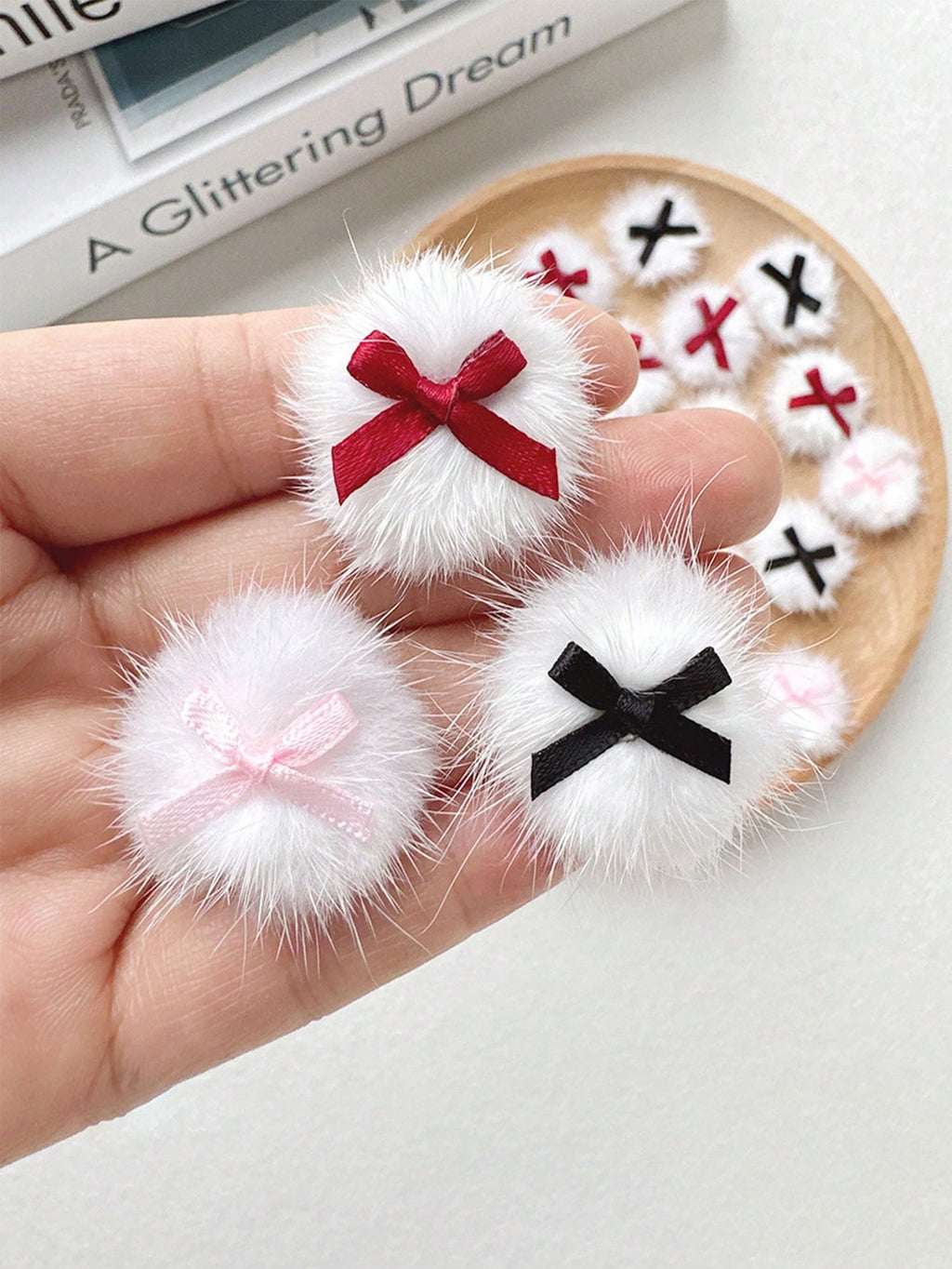 Elegant Red Bow Hair Clip - Christmas Plush Hair Decoration, Featuring Red Bow, Soft Plush Hair Clip, Ideal For Christmas, New Year, Festival Hair Accessories, Long-Lasting Hair Clip