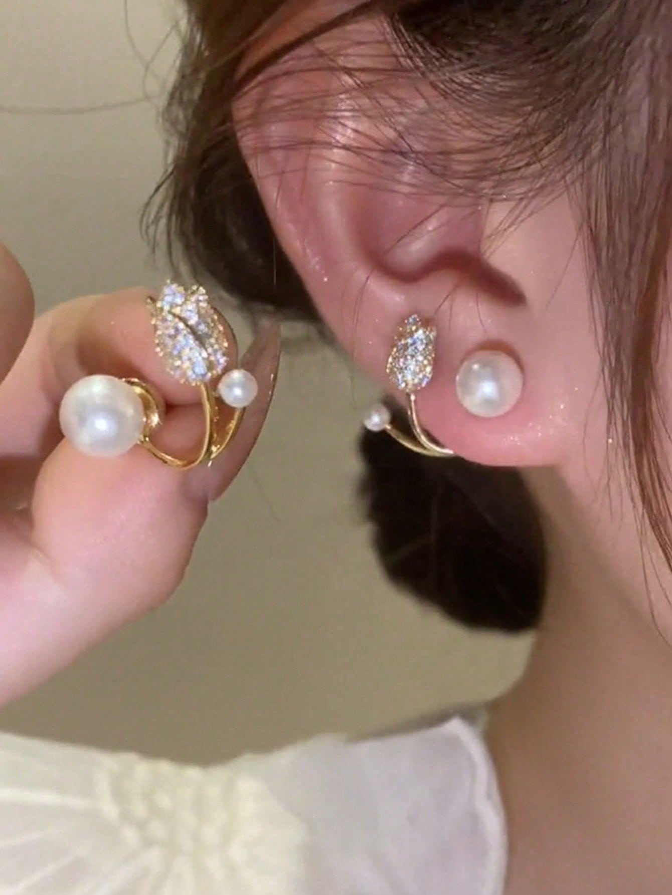 1 Pair Chic Tulip Design Earrings, Sweet Style Suitable For Teenagers, Daily Wear Or A Gift For Friends
