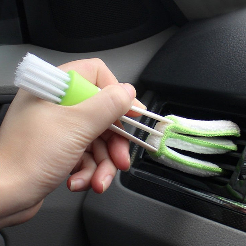 1PC Mini Microfiber Detailing Duster Brush in Green, Ultra Soft Fine Bristles Reusable Washable Auto Cleaning Tool, Ideal for Car AC Vents, Dashboard Crevices & Vehicle Interior Slot Dust Removal