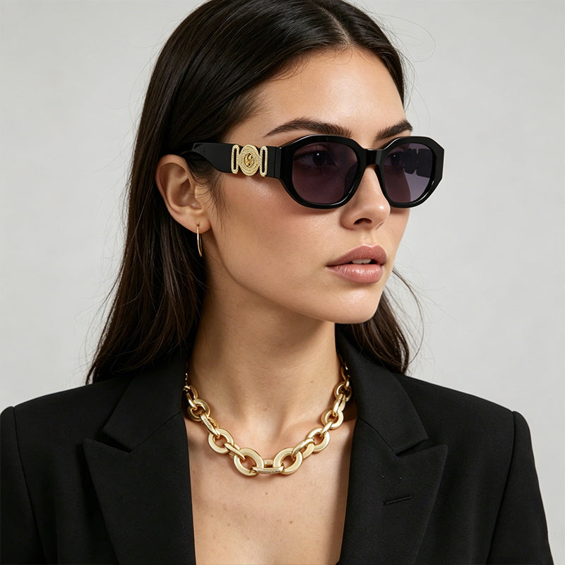 1 Pair Cool Shiny Gold Decor Black Frame Sunglasses for Women, Trendy Fashion Eyewear Accessories, Ideal for Street Photography, Photo Trips and Seaside Vacation Outfits