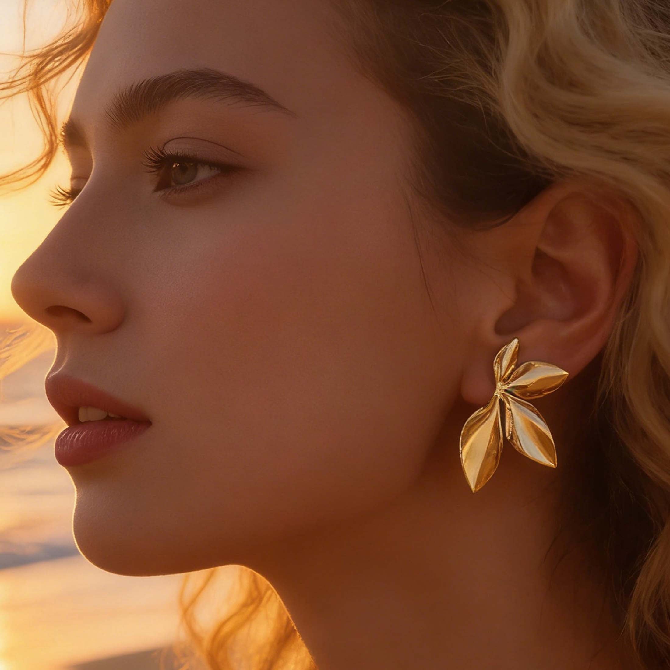 1 Pair High-End Lustrous Floral Leaf Earrings – Euro-American Niche Minimalist Chic Style, Perfect Jewelry for Parties, Anniversaries, Christmas & Halloween, Ideal Gift for Girlfriend, Best Friend & Family