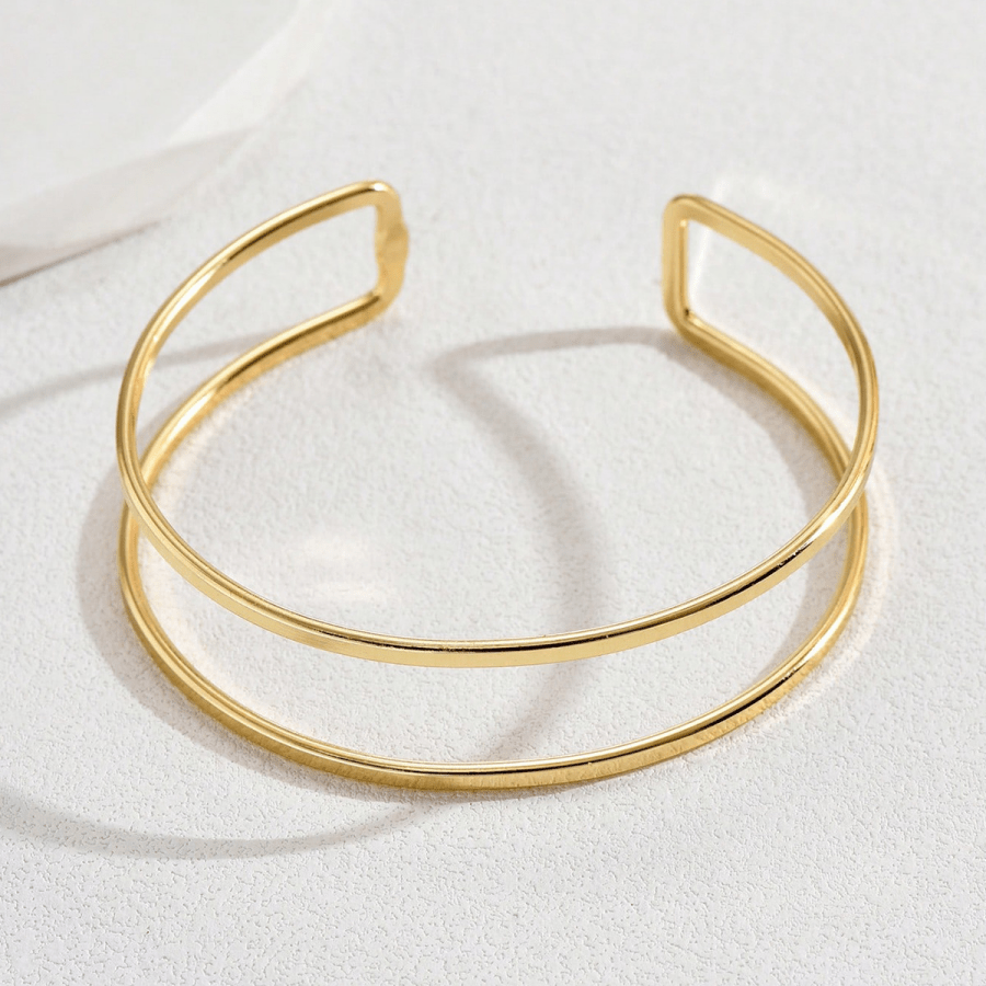 1 Piece Of Classic Double C Adjustable Metal Wire Gold Bracelet, High Quality Elegant Womens Fashion Jewelry, Long Lasting All Season Accessory, Daily Party Wearing Ornament, Nice Gift for Birthday & Anniversary