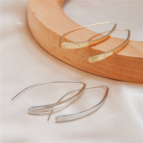 1 Pair Gold Light Luxury Bohemian Ear Hooks – Chic Geometric Design, Elegant Luxe Jewelry Perfect for Graduation Parties & Satin/Gauze Gown Pairings, Must-Have Graduation Accessory for Women