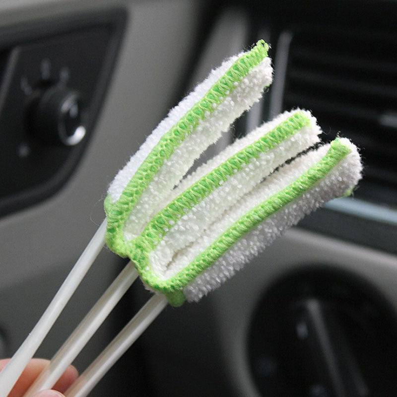 1PC Mini Microfiber Detailing Duster Brush in Green, Ultra Soft Fine Bristles Reusable Washable Auto Cleaning Tool, Ideal for Car AC Vents, Dashboard Crevices & Vehicle Interior Slot Dust Removal