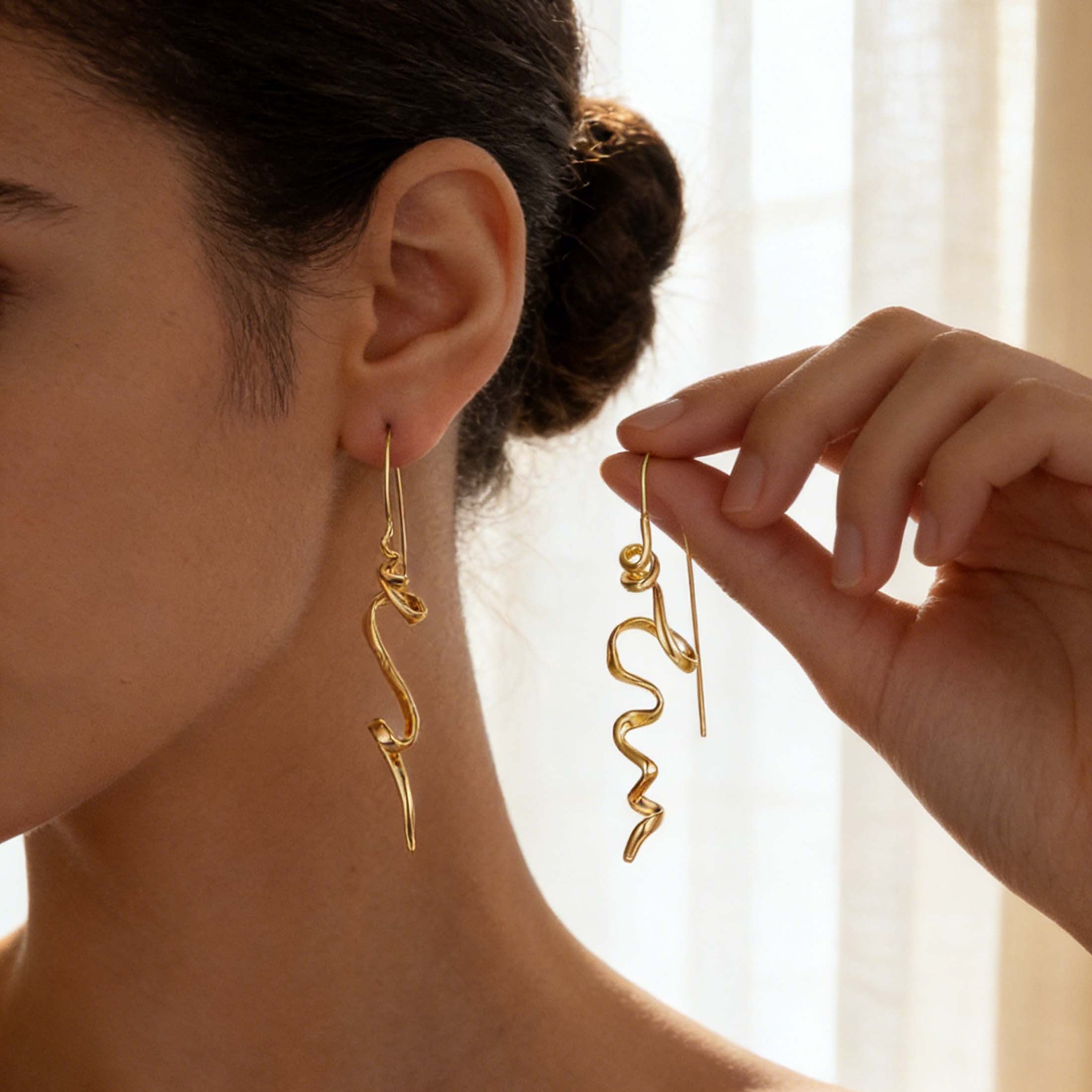 1 Pair Women’s Vintage Abstract Earrings – Floating Accents & Curved Details, Artistic Retro Jewelry Perfect for Brunch Dates & Weekend Getaways
