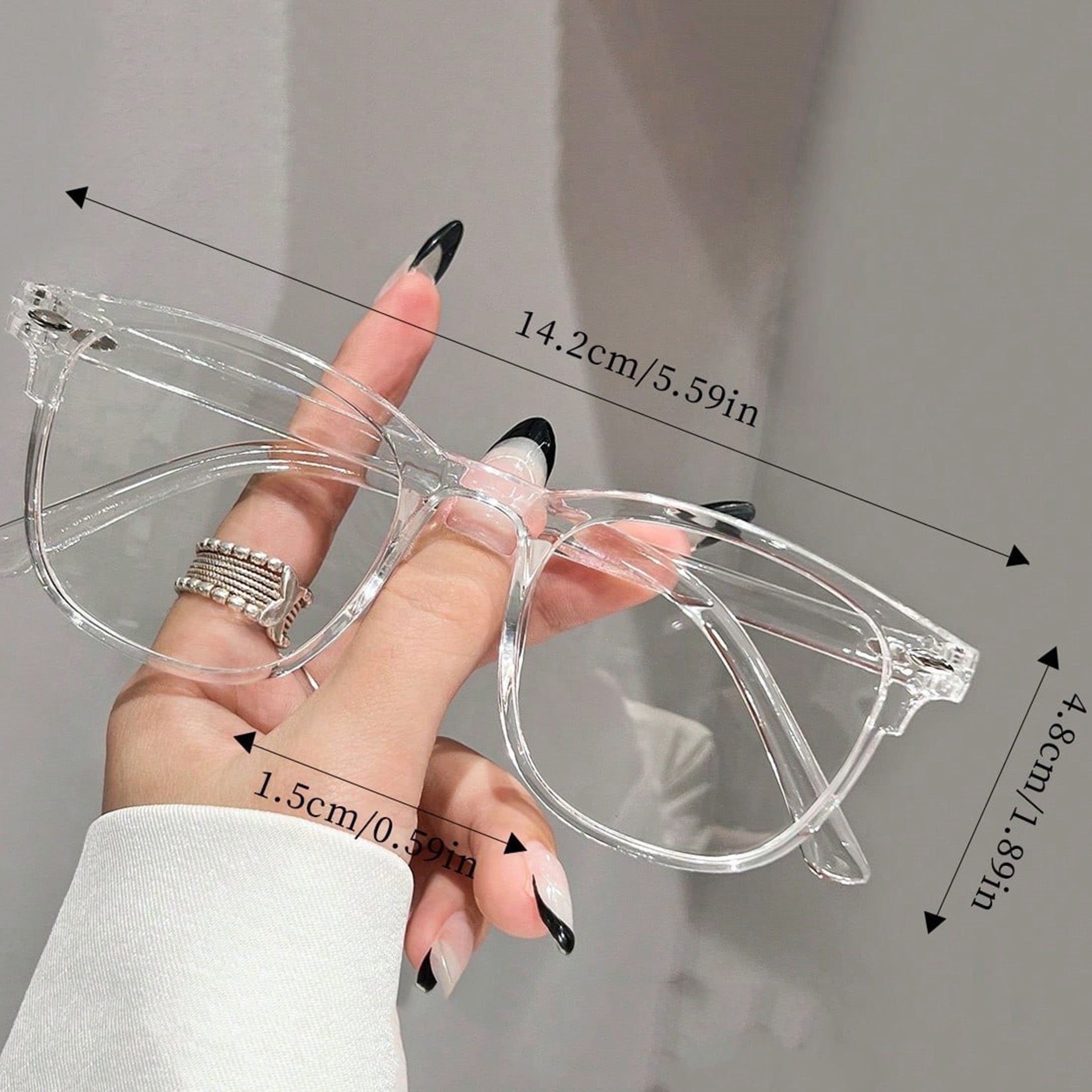 1 Pair Women’s Stylish Geometric White Frame Neutral Glasses – Classic Minimalist Design with Transparent Lenses, Ideal for Daily Reading, Gaming, TV Viewing & Versatile Fashion Accessory