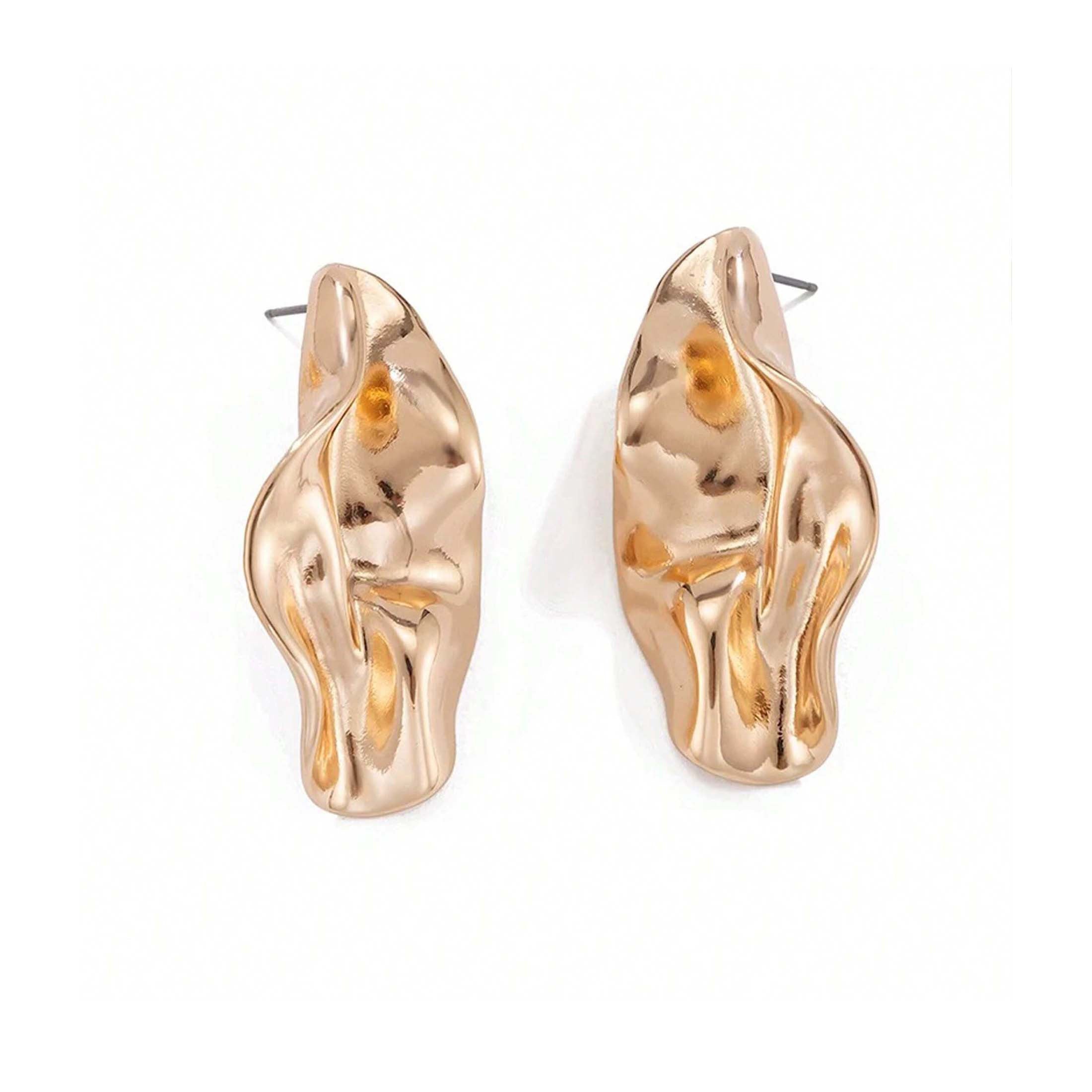1 Pair Women’s Large Statement Gold Irregular Geometric Leaf Earrings – Bold Minimalist Metal Craftsmanship, Sleek Design Perfect for Elevating Distinctive Daily Outfits