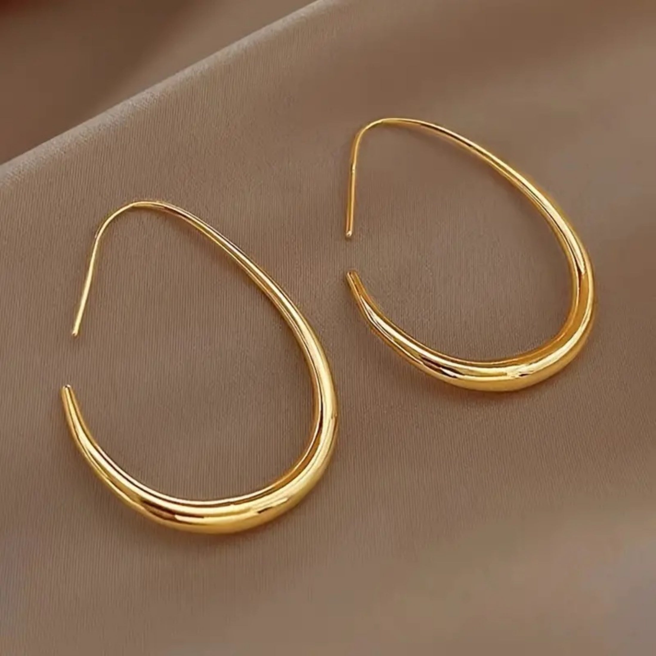 1 Pair Pure Copper Gold-Plated Hypoallergenic Water Drop Earrings – Fade-Resistant, Comfortable & Versatile, Minimalist Elegant Design Perfect for Daily Wear, Parties & Valentine's Day Gifts
