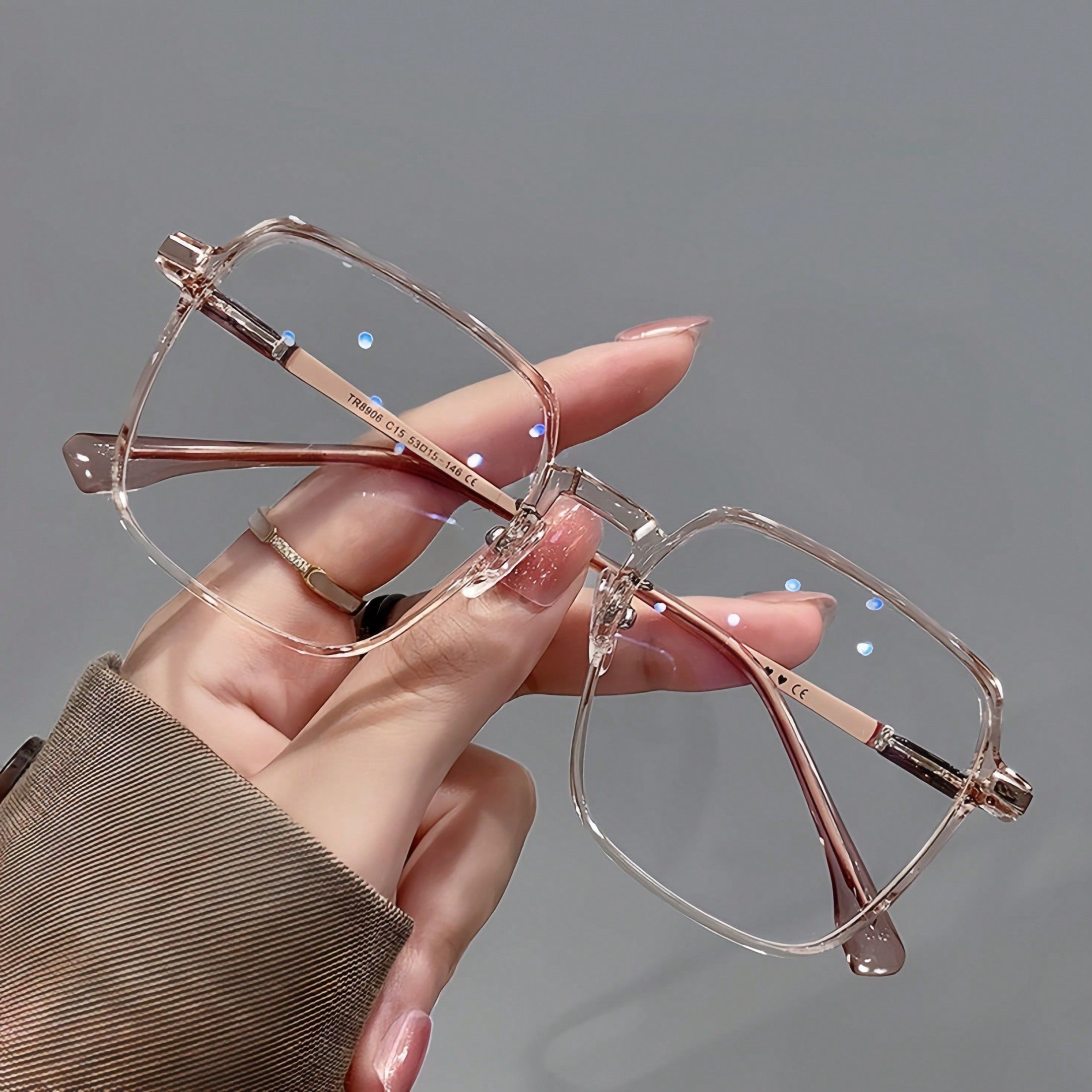 1 Piece Women Geometric Frame Casual Glasses, Transparent Lens Minimalist Eyewear, Bohemian Style for Party Beach Travel & Valentine Gifts