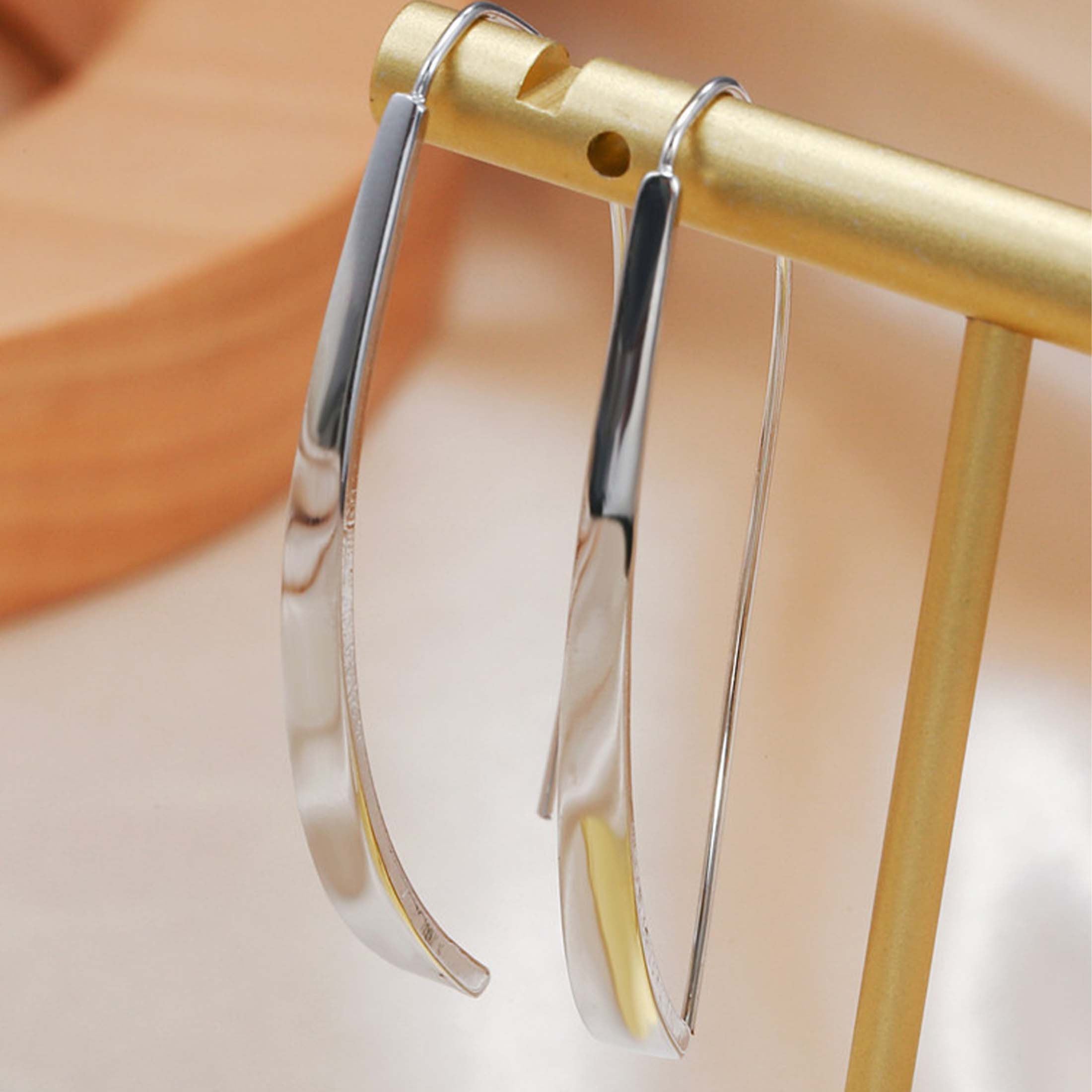 1 Pair Understated Luxury Boho Ear Cuffs – Geometric Silhouette Versatile Jewelry, Perfect for Tropical Island Getaways, Beach Photo Shoots & Sunset Outings, Women’s Stylish Statement Accessory