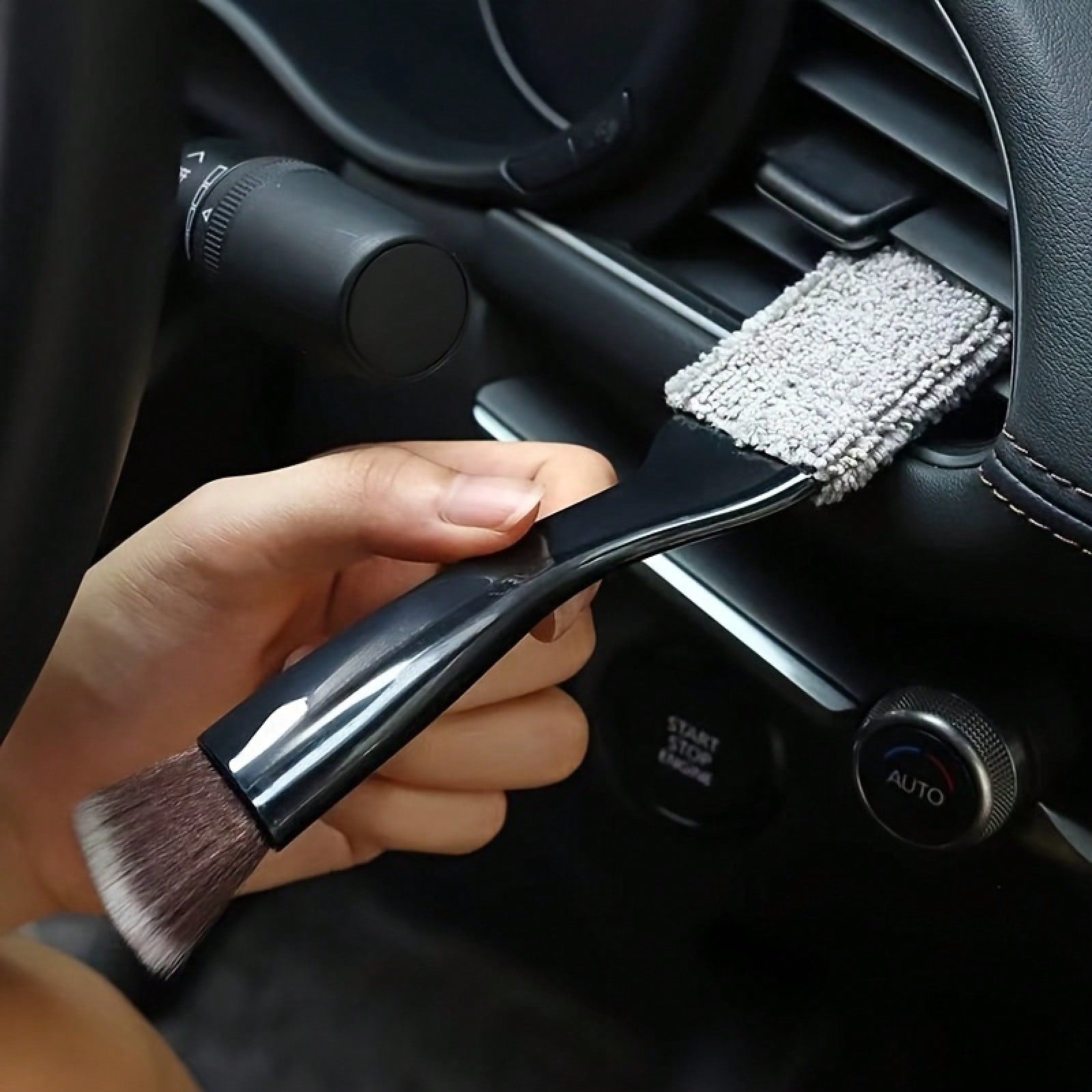 3Pcs Multi-purpose Soft Cleaning Brushes, Dual-head Brush for Car Air Vent and Interior Detailing, Reusable Manual Vehicle Cleaning Tools, Practical Car Wash Accessories for All Seasons