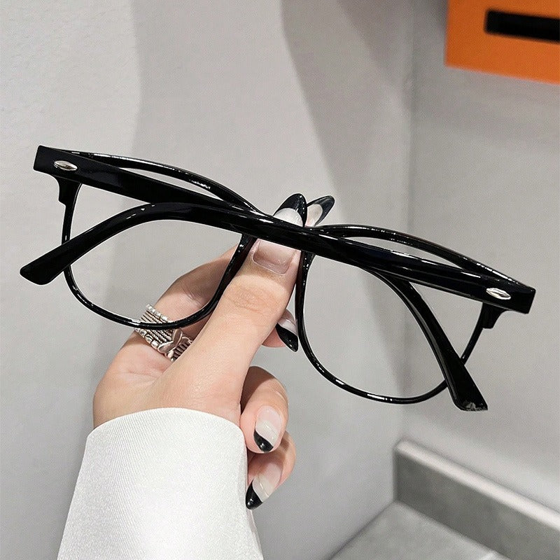 Transparent Clear Lens Geometric Glasses, Vintage Neutral Frame Eyeglasses, Trendy Accessory for Street Shot, Travel and Beach Daily Wear