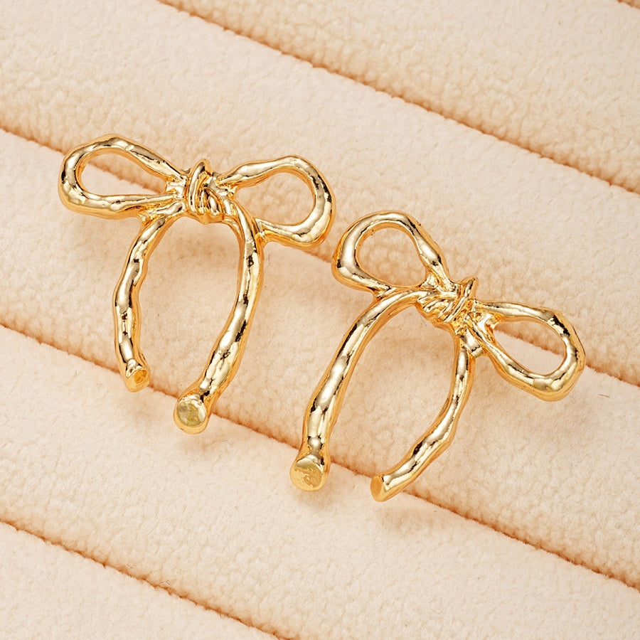 1 Pair Elegant Gold Bow Stud Hoop Earrings, Smooth Curved Interlocking Bow Design with Secure Ear Backs, Lightweight Hypoallergenic Women Jewelry, Versatile for Daily Wear & Party All Seasons